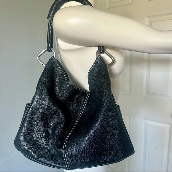 Prada Vitello Daino Black Leather Women's Hobo Shoulder Bag - Picture 5 of 9